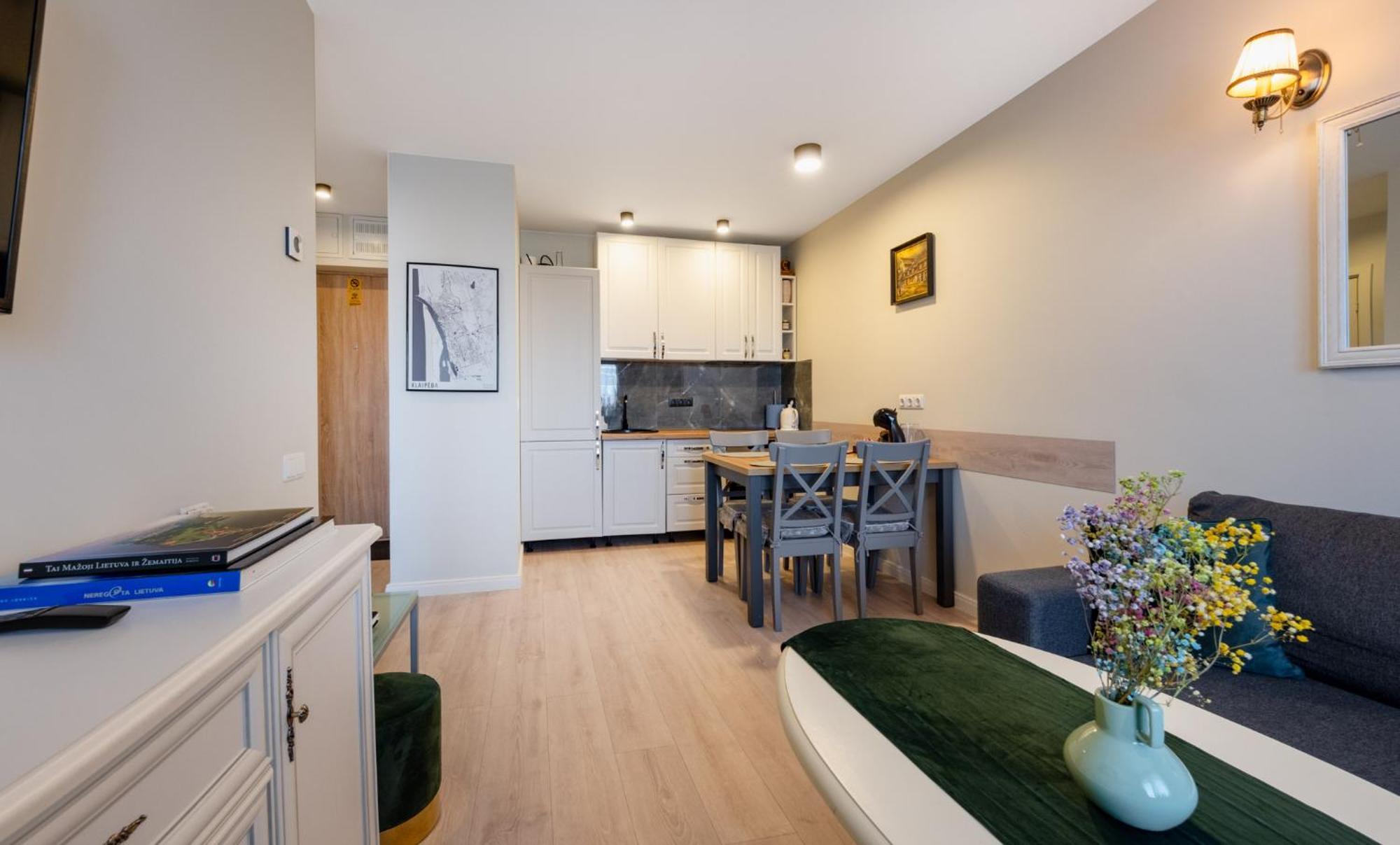 Romos Apartamentai Klaipedoje Klaipeda Bagian luar foto